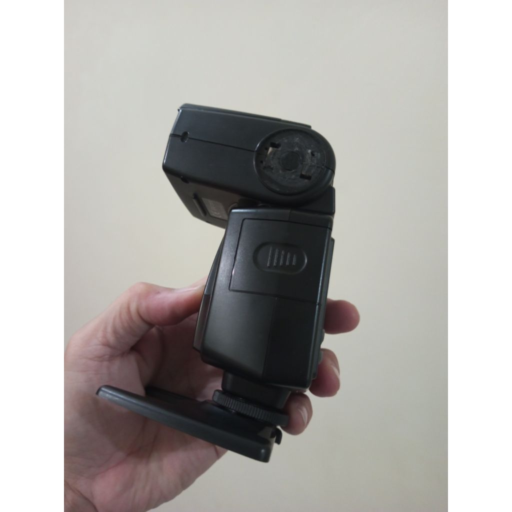 Yongnuo Speedlite YN460