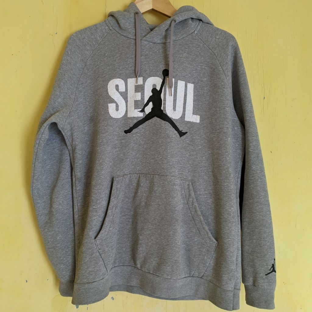 Hoodie Centang Abu-Abu Jordan