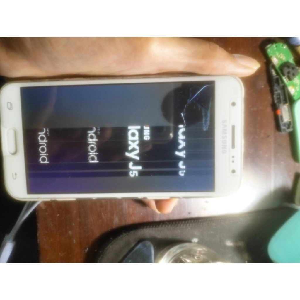 mesin samsung j5 2015