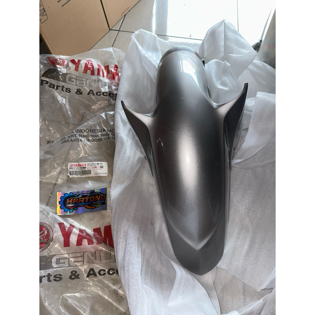 spakbor depan jupiter mx silver original 1s7-f1511-00-4x