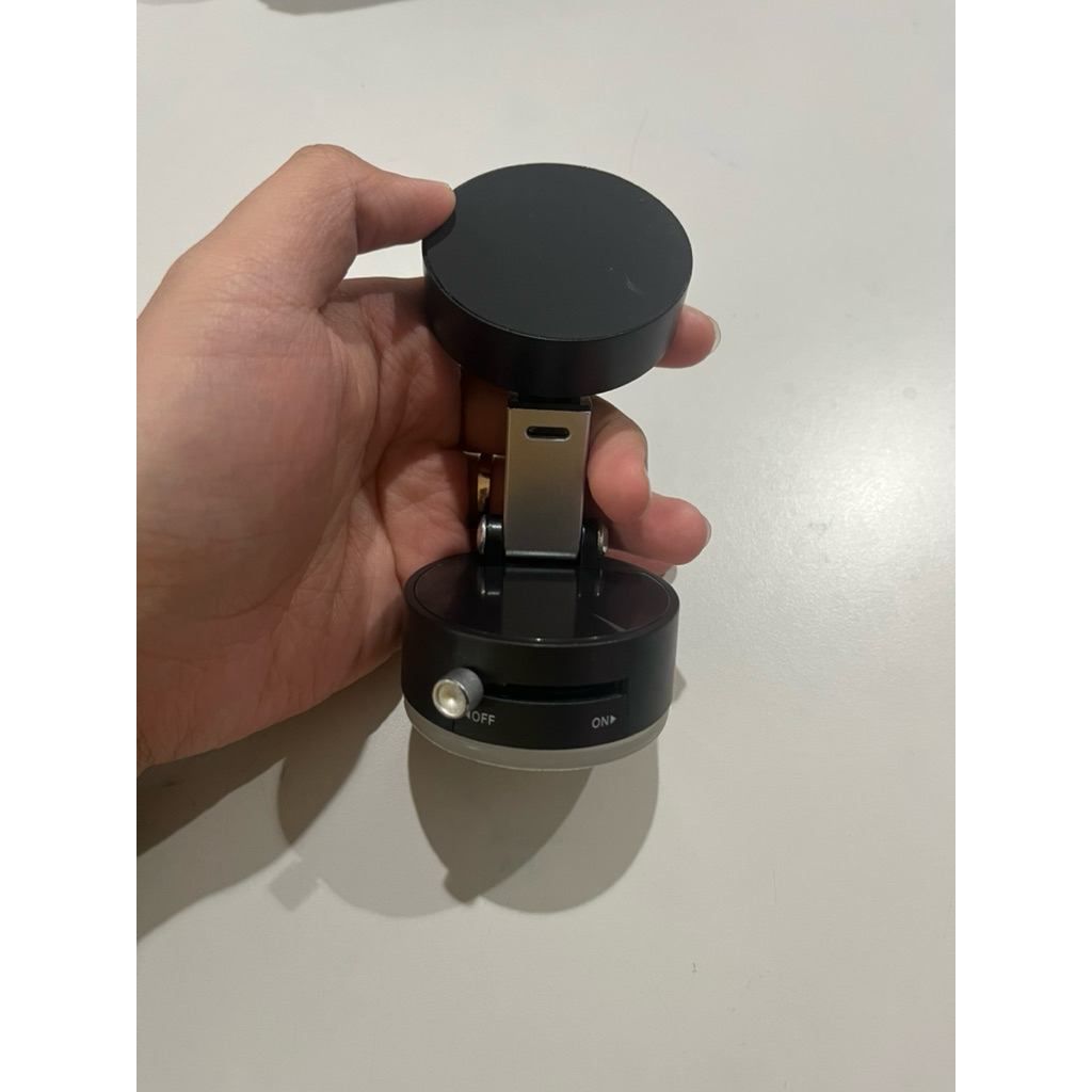 Holder Mobil Dudukan HP Magnetic Anti Jatuh | Pasang di Mobil/Meja | Bisa Diputar & Dilipat (1x paka