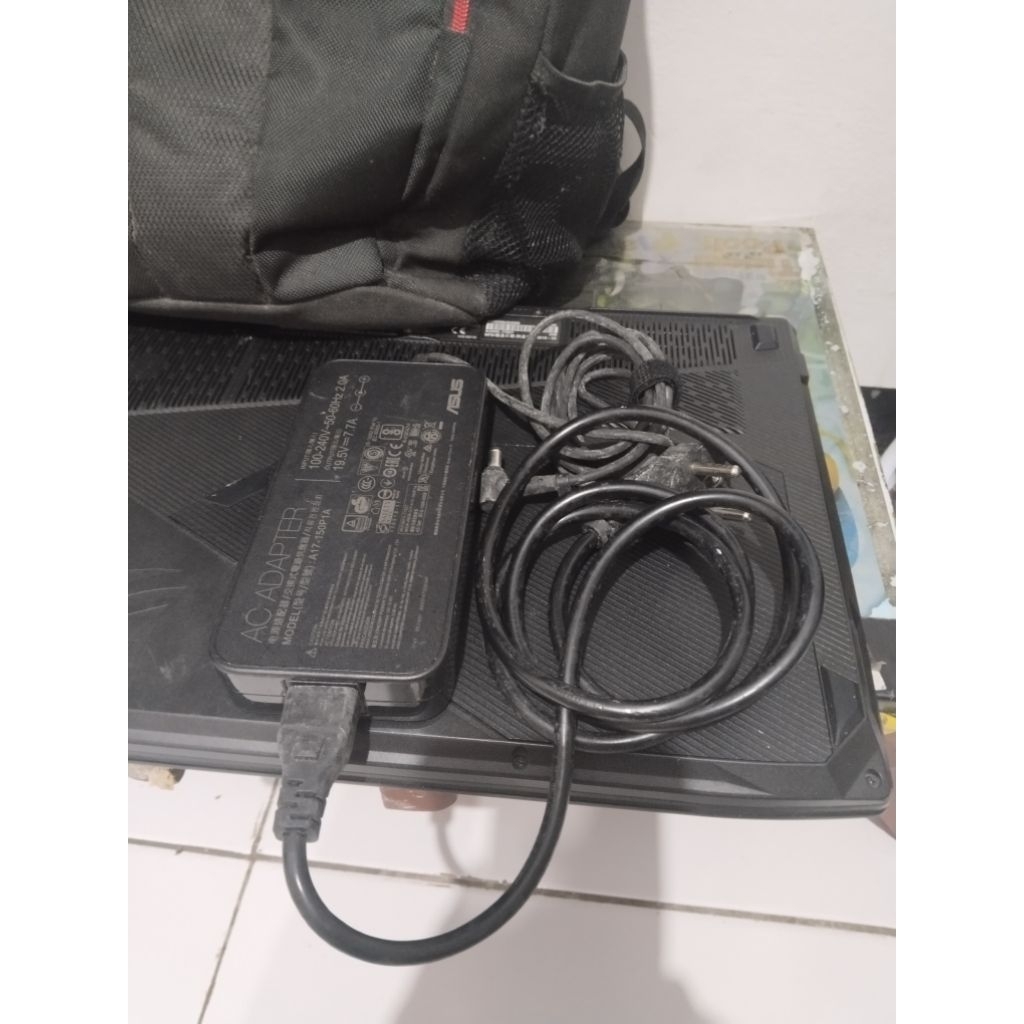 Adaptor Charger Laptop Asus Rog Strik GL503V Original Second normal