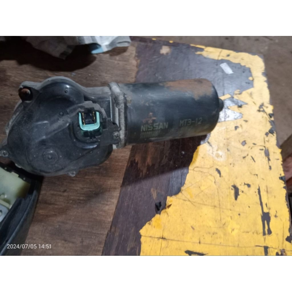 Dinamo wiper nissan xtrail T31