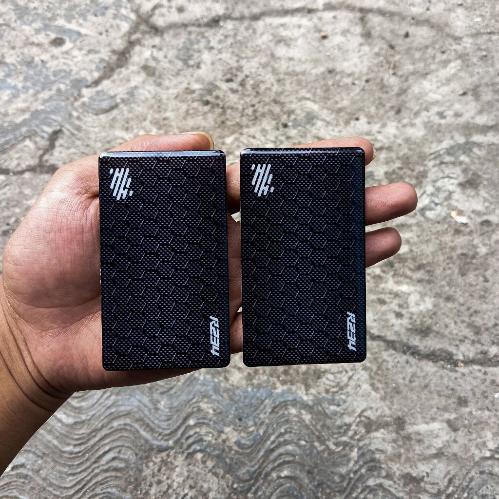 Tutup Body Batrai Panel R234 Pro Black Carbon Logo White Glossy