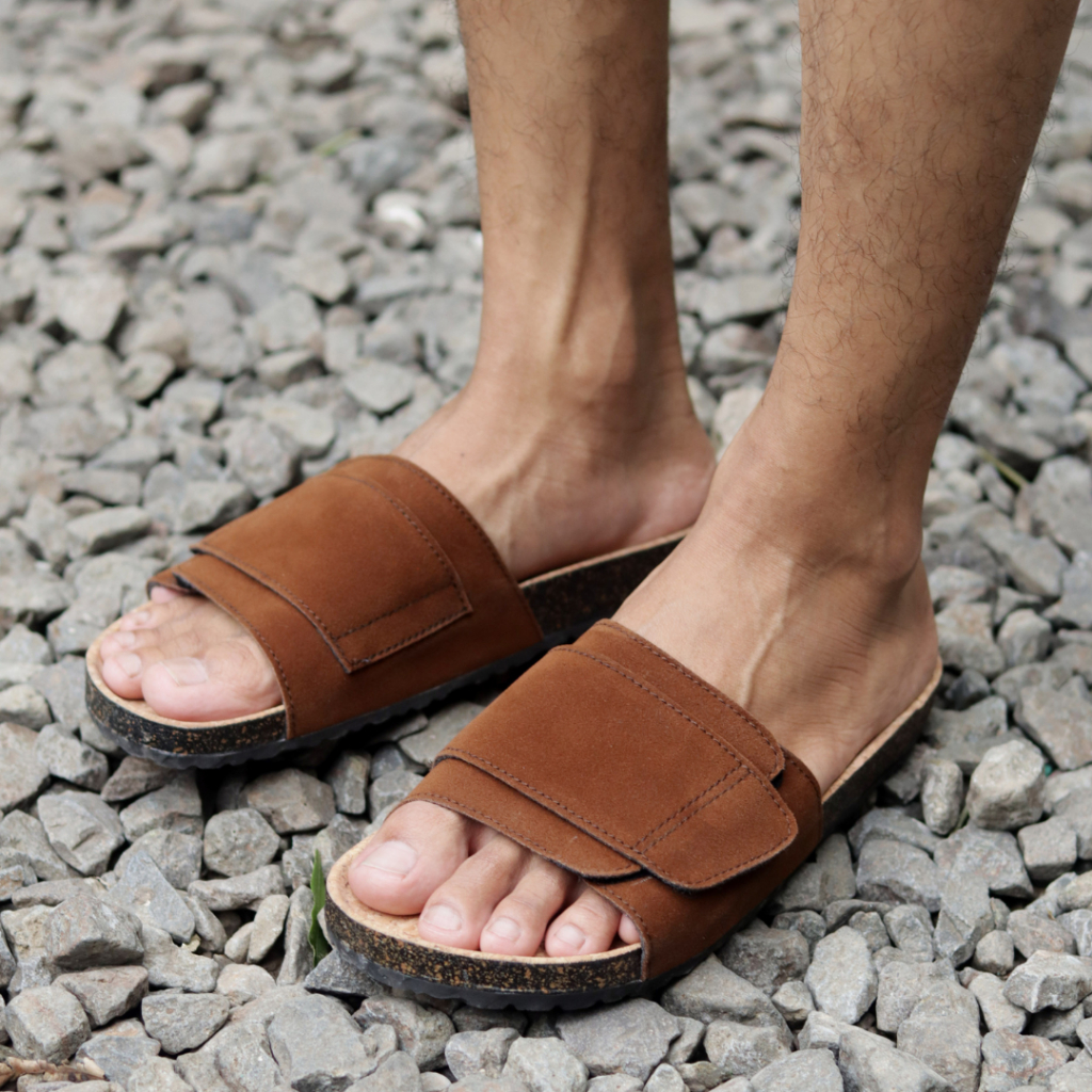 Moade Sandal Slide Casual Vintage Pria