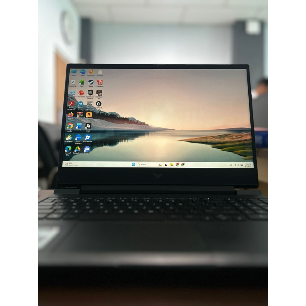 SECOND HP VICTUS 15 FB2XXX RYZEN 5 7535HS 16GB 512GB 144HZ