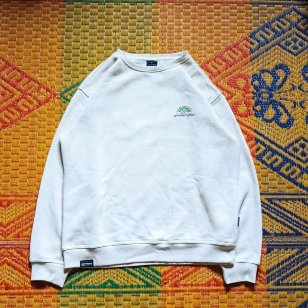 Sweater Groverhyme