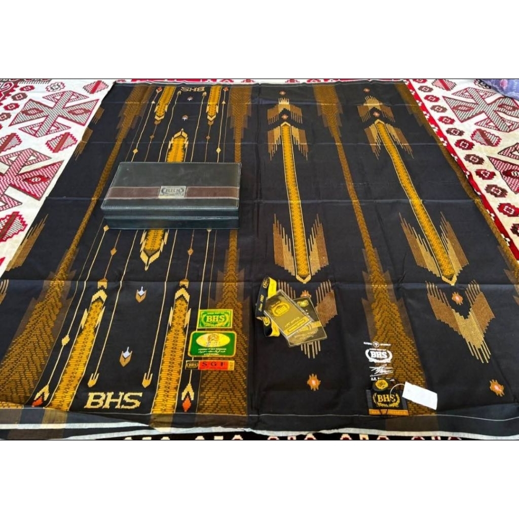 SARUNG BHS SGF GOLD SUTERA SPUNSILK 210