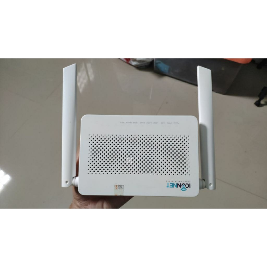 Huawei EG8041V5 PORT HIJAU