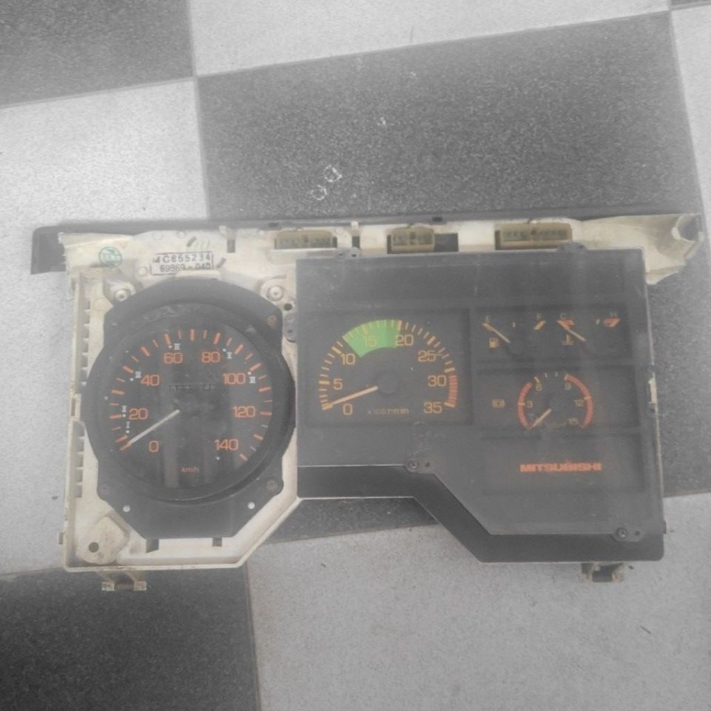 speedometer kiri mobil fuso ps190 ps220 ori