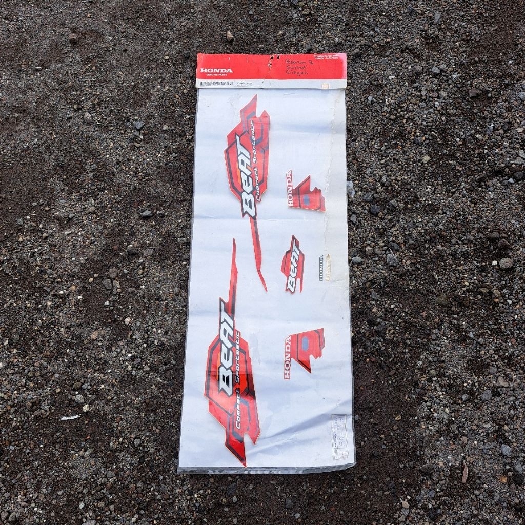 Striping stiker set body honda beat karbu merah STRIPE 4 RED 871X0-KVY-960ZD Original AHM Astra hond