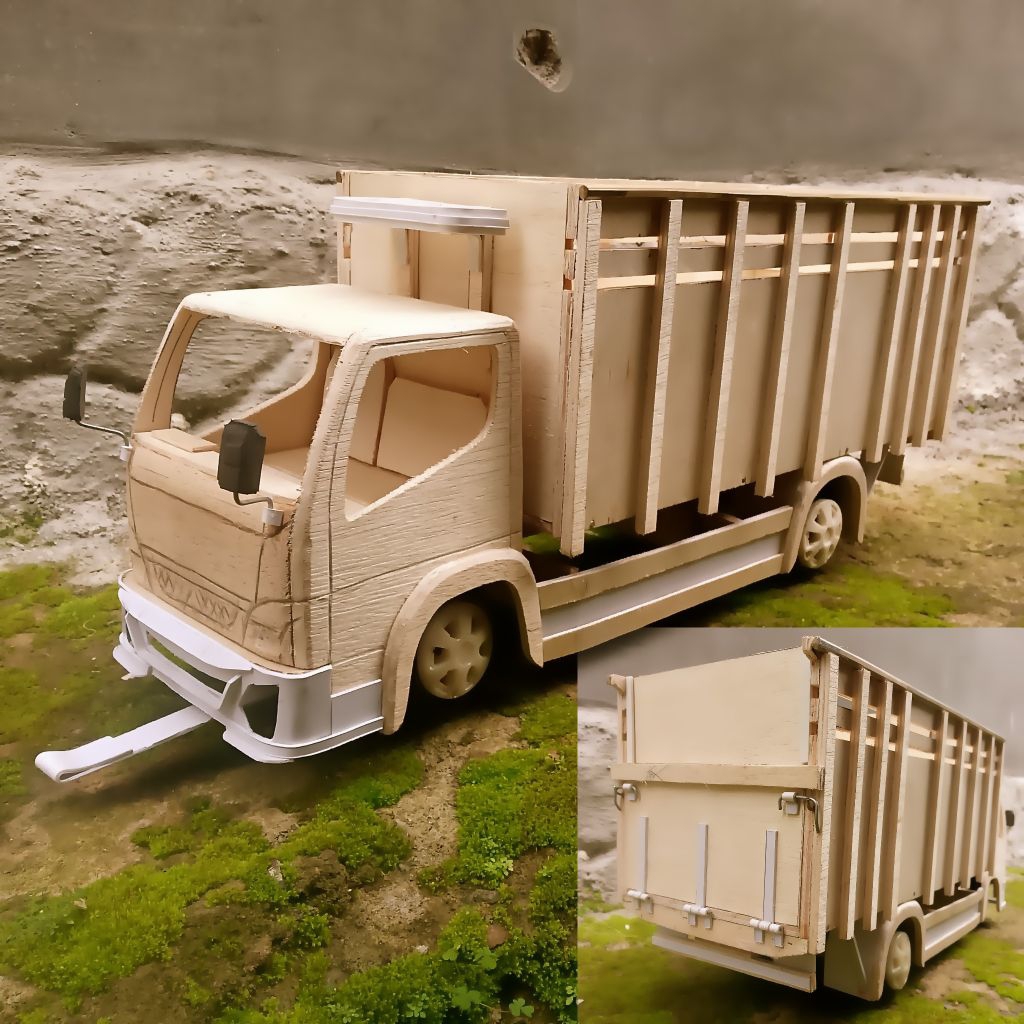 miniatur truk oleng mentahan