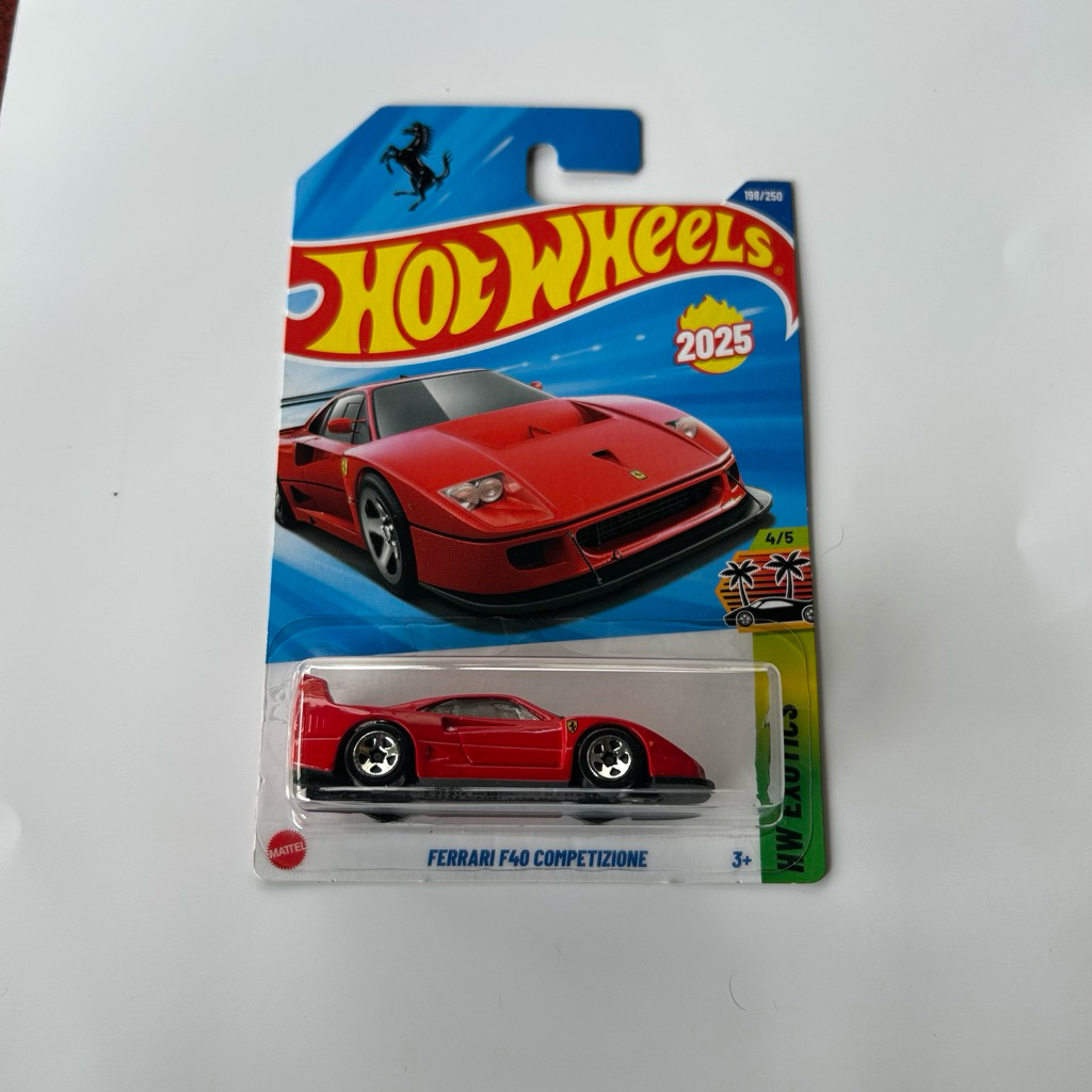 Hotwheels FERRARI F40 COMPETIZIONE