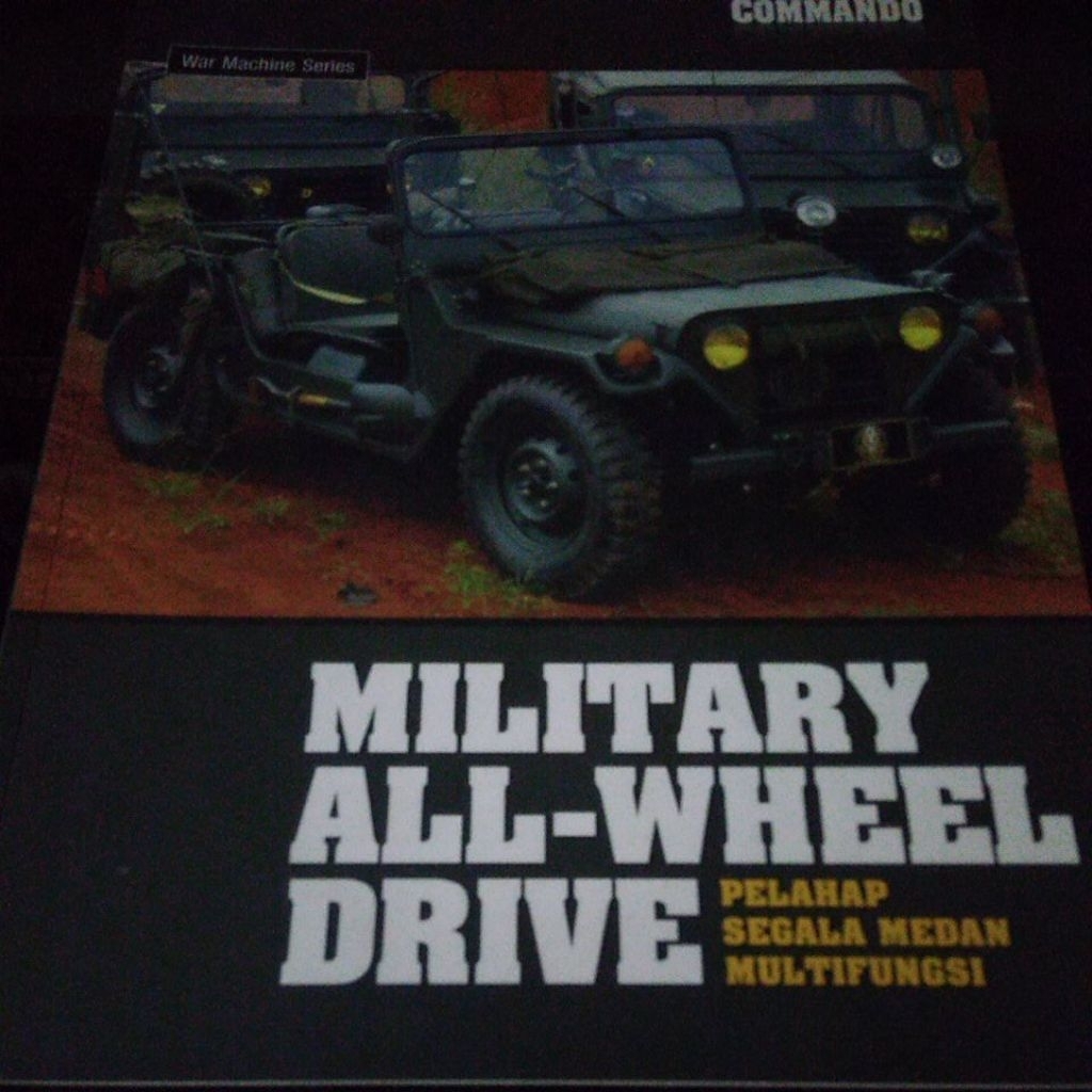 Majalah Commando War Machine Series MILITARY ALL-WHEEL DRIVE