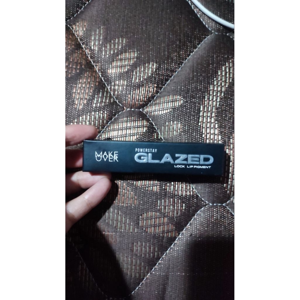 preloved make over glazed D03