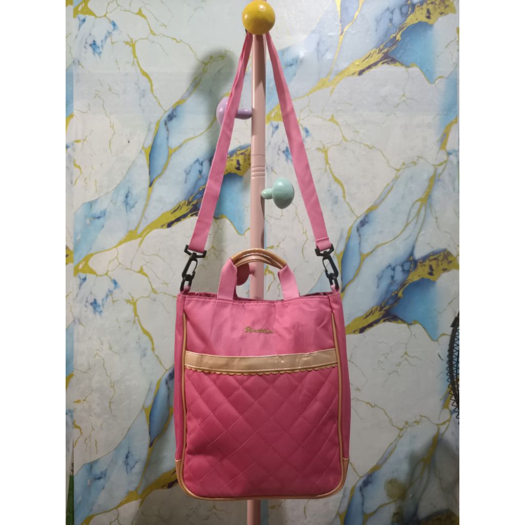 SLING BAG BENETTON
