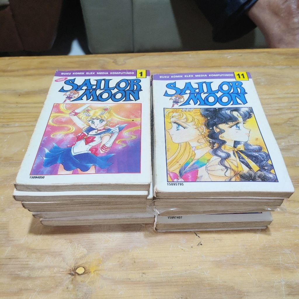 Komik Sailor Moon Varian