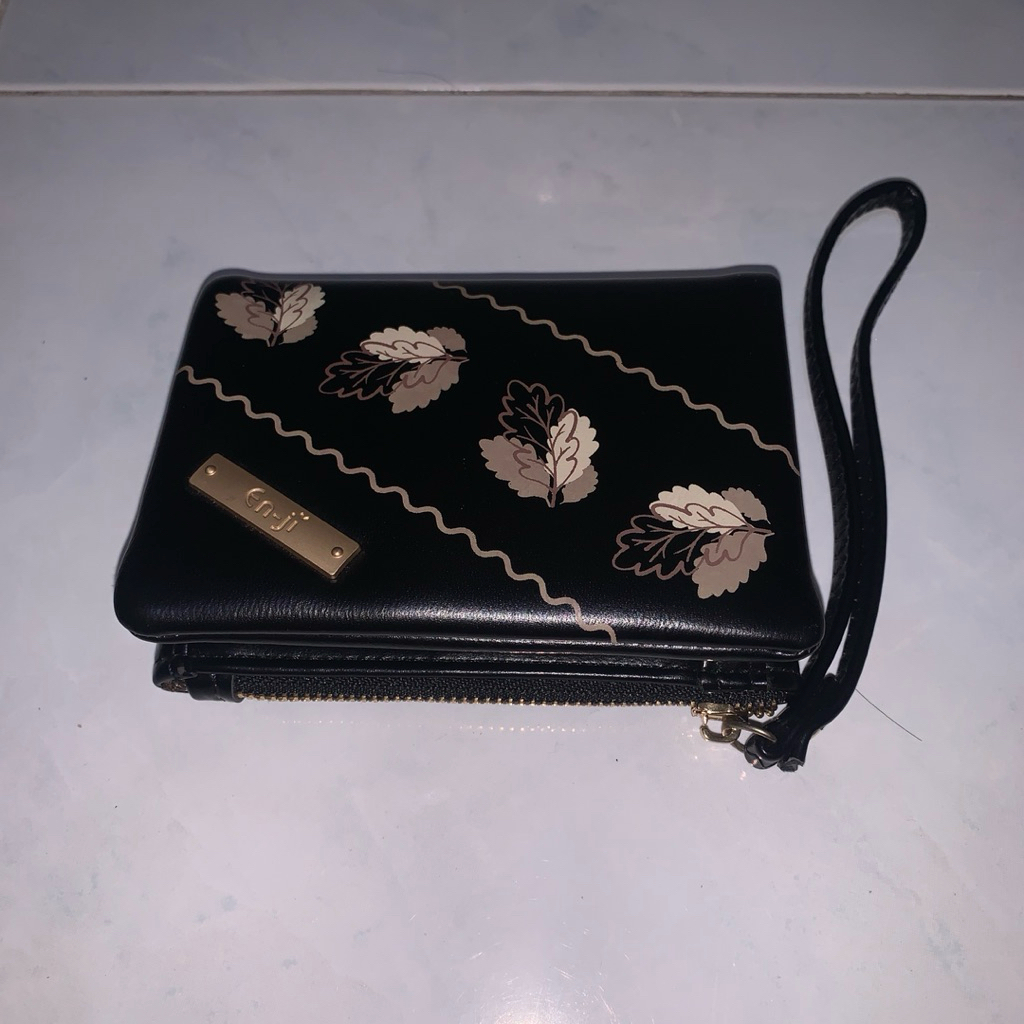 Dompet Enji Hitam Preloved