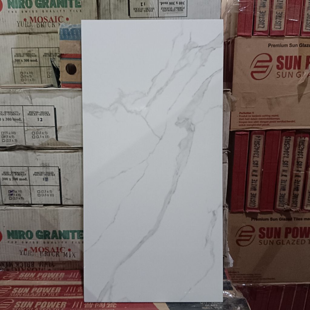 keramik 30x60 Sun Power Custre White / Cutting / Glossy