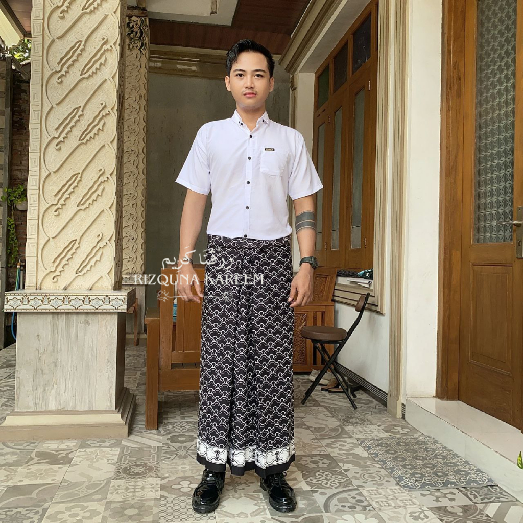 Rizqunakareem - Sarung Dewasa Corak Batik Sarung Goyor Premium - Sarung Santri Warna Monokrom