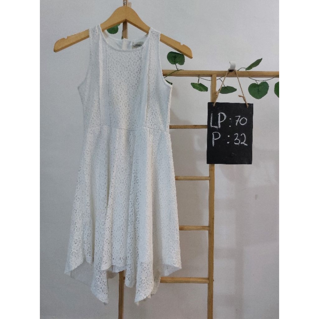 Dress Anak Brukat Putih BW dari Lee Co*per | Mini Dress Remaja Brukat