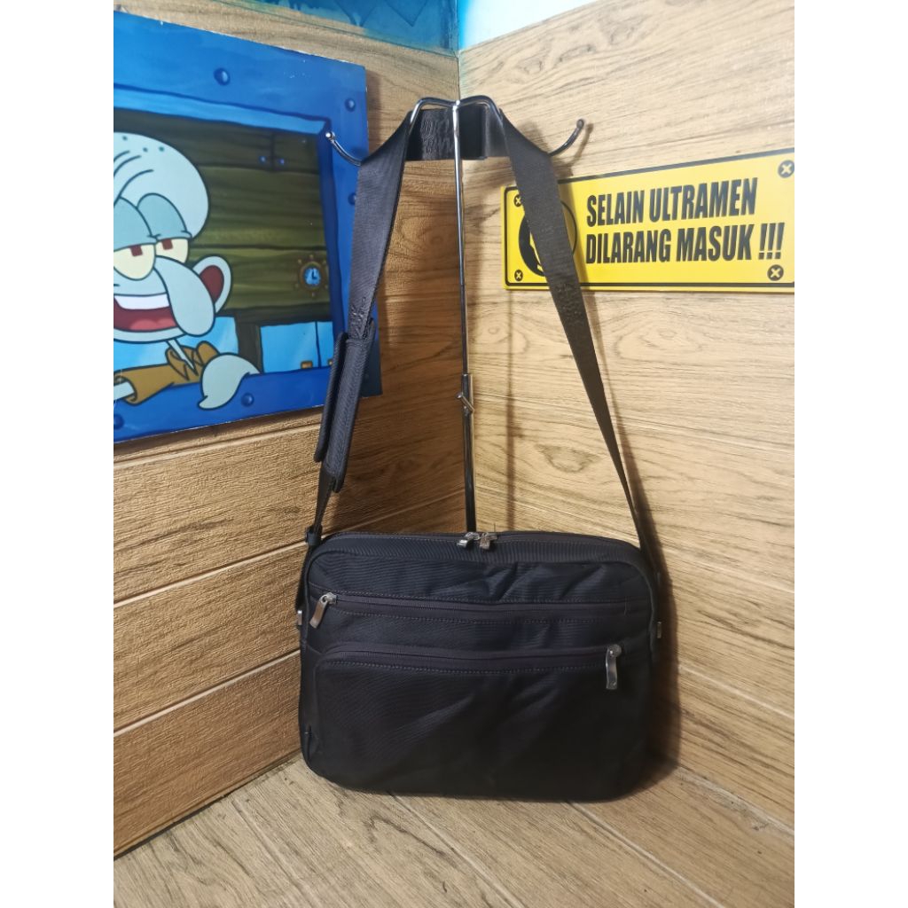 Tas slempang American Tourister second original