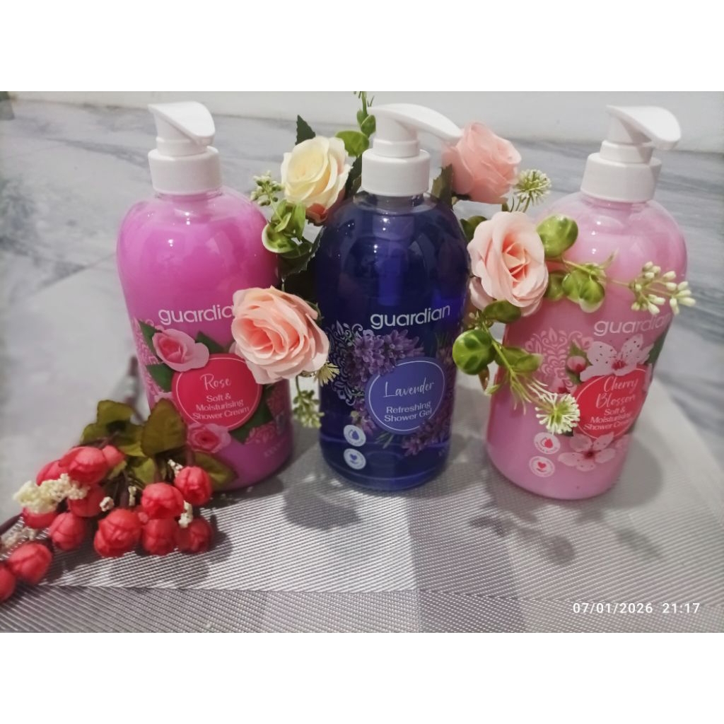 Shower Cream Guardian 1L - Almond Milk, Goat Milk, Rice Milk, Cherry Blossom