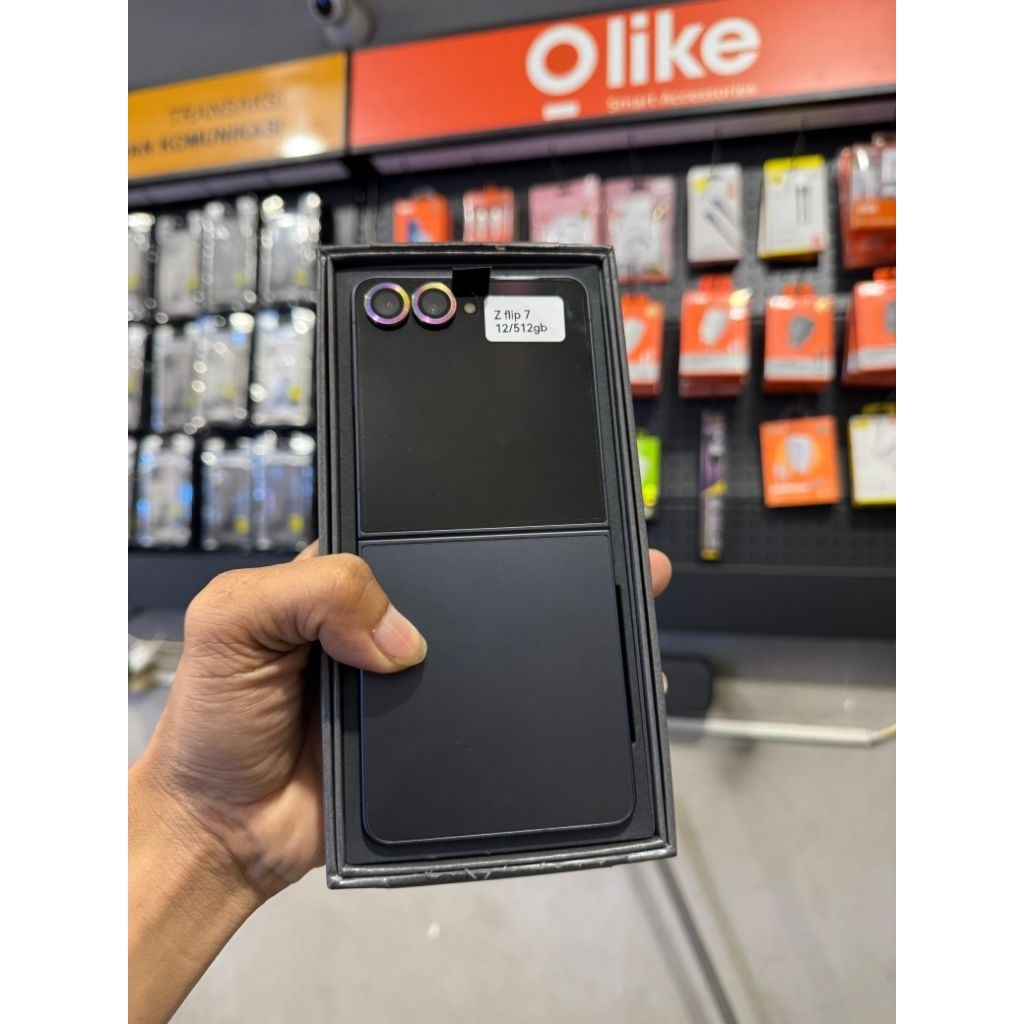 samsung z flip 7 12/512gb second like new