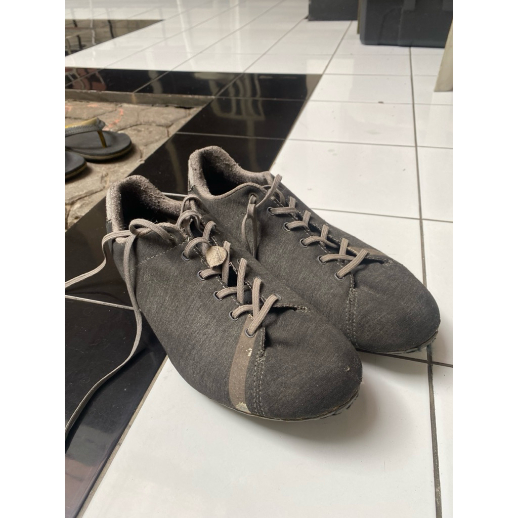 sepatu cleat mtb shimano rt400