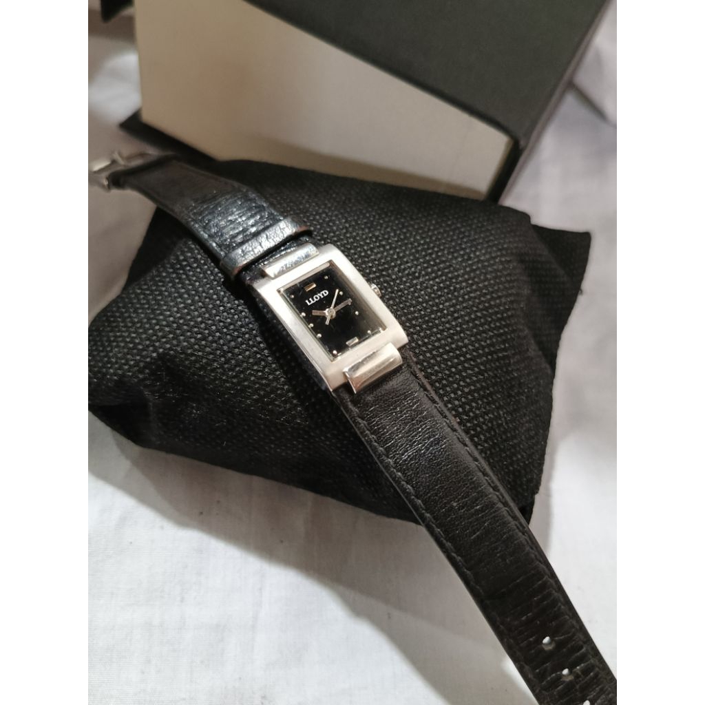 ja830d Jam tangan wanita LLOYD By Japan quartz movement