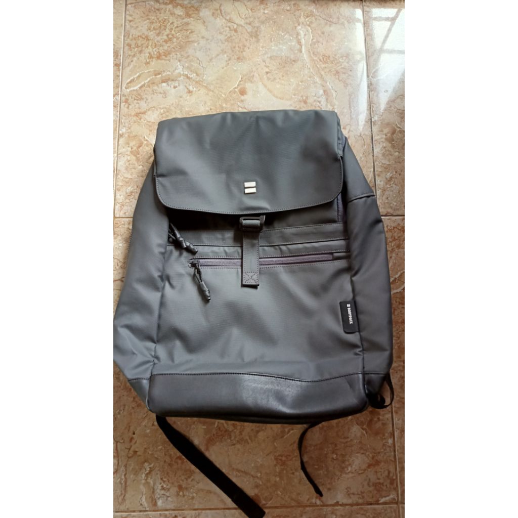 Tas Laptop Backpack Bodypack Modest 1.3 Abu Grey