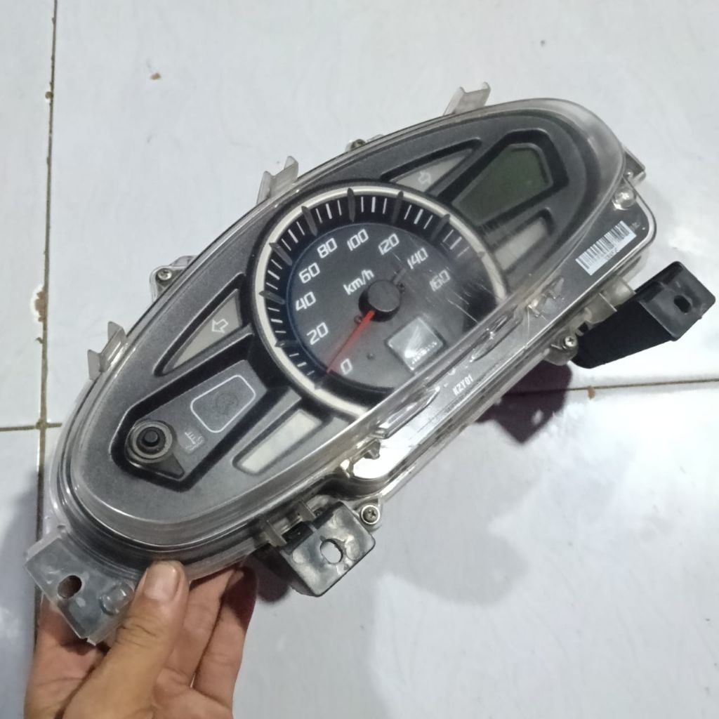 speedometer spidometer kilometer HONDA PCX 150 CBU THAILAND 2012-2013 original KZY