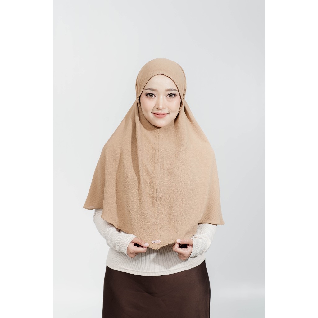 Laniya - Maysa ( Hijab Bergo Cringkle Milo )