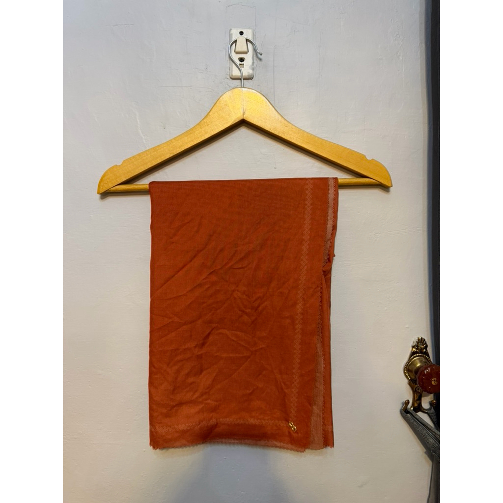 jilbab polos segi empat buttonscarves