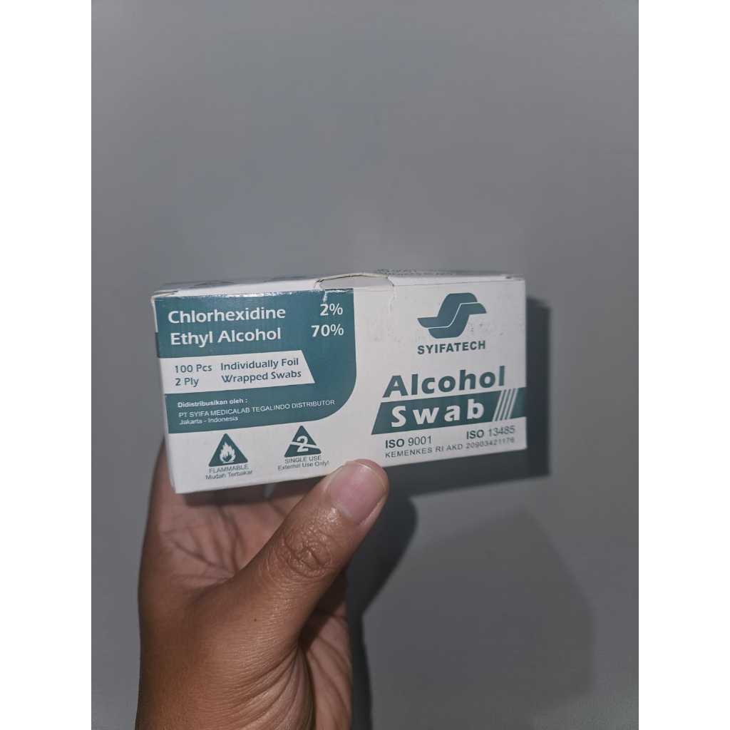 Cosmo Med - Alkohol Swab 1 box isi 100 (Tisu Alkohol)