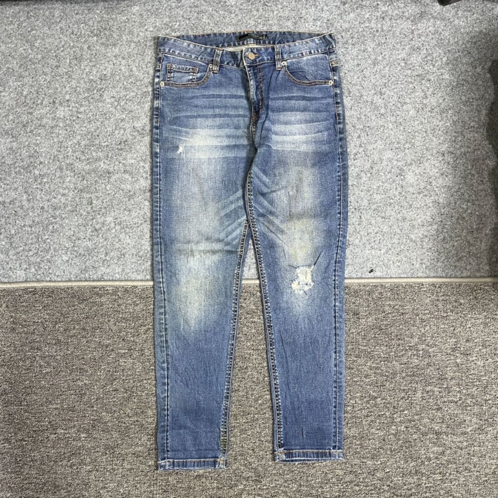 h connect jeans Ripped pria
