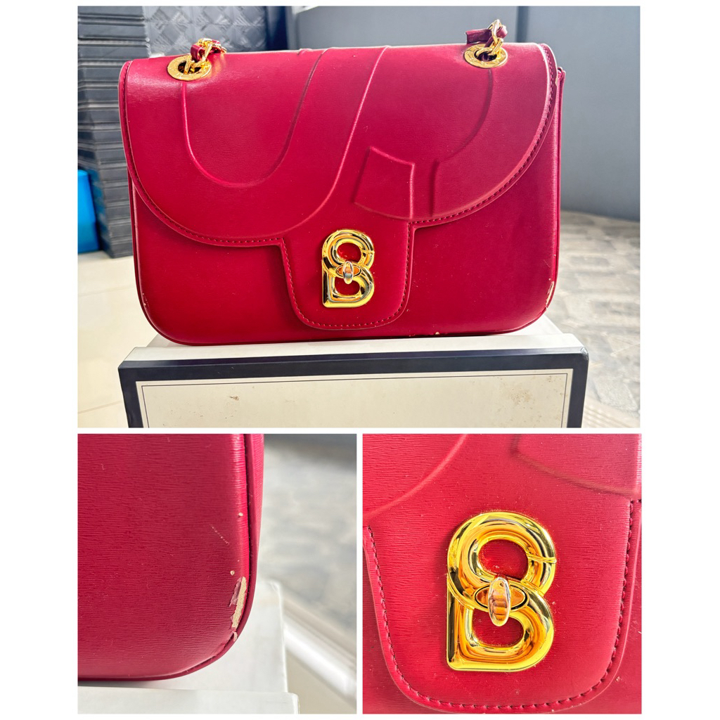 PRELOVED TAS BUTTONSCARVES