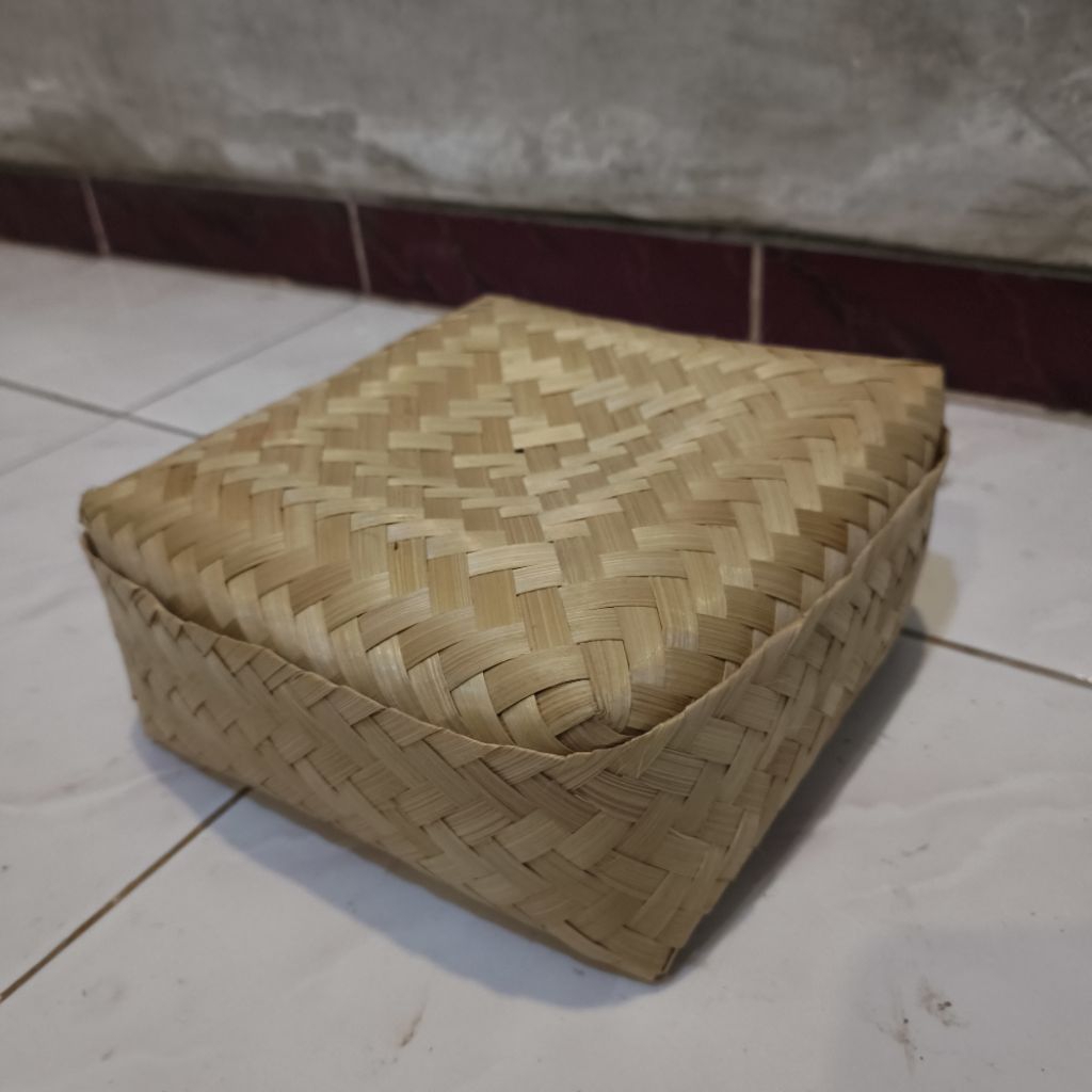 Besek Bambu 20x20 Sepasang Wadah Nasi Box Catering Anyaman Bambu Kotak Hampers Murah​ Wadah anyaman 