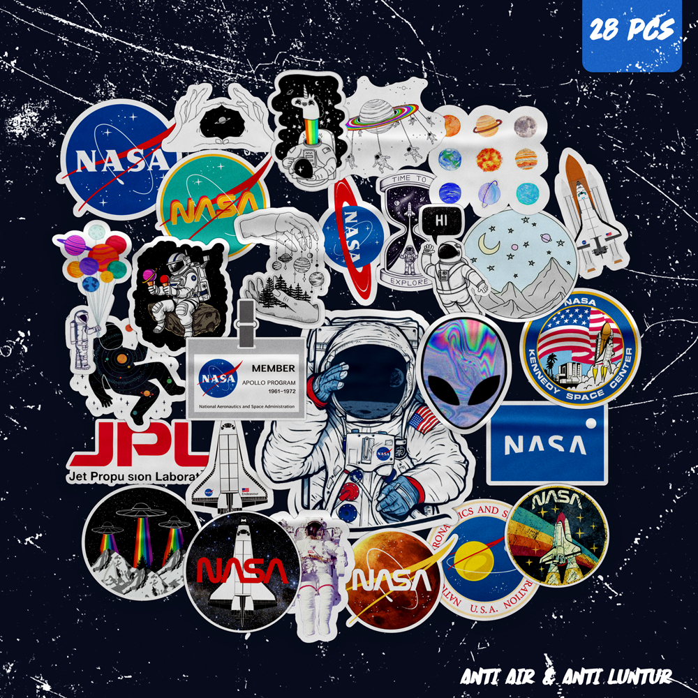 STIKER CASE HP CASE LAPTOP STIKER AESTHETIC SPACE ASTRONOT