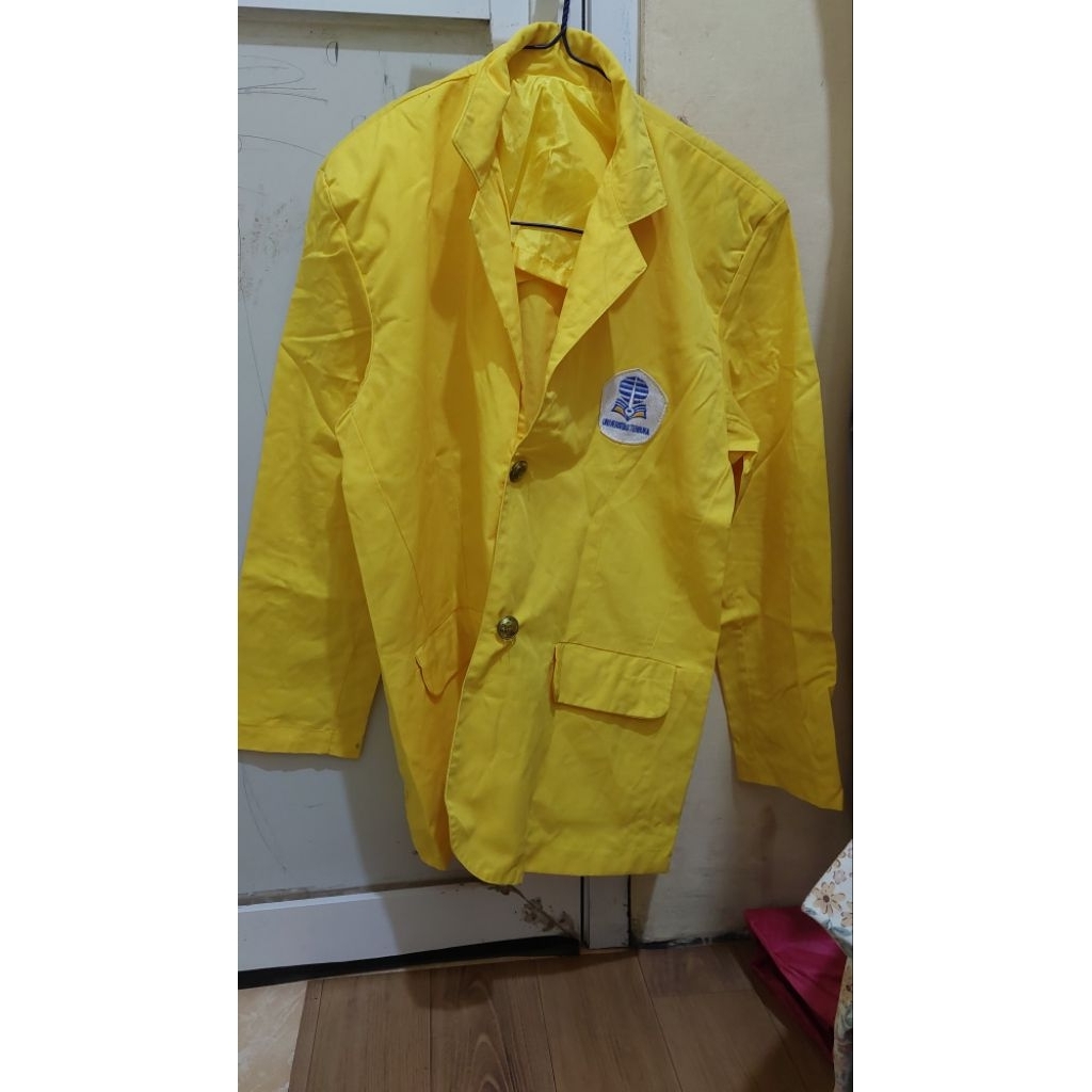 Preloved Almamater Universitas Terbuka