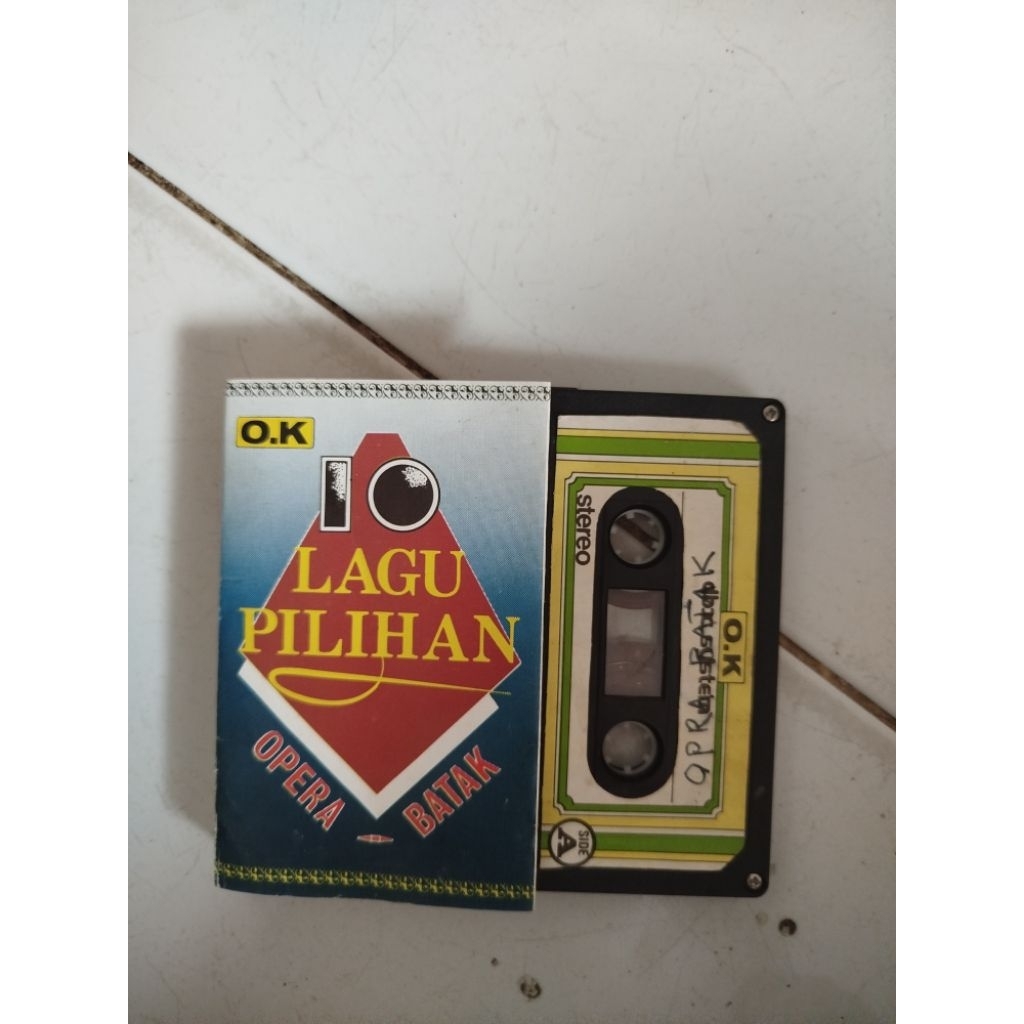 Kaset lagu opera batak