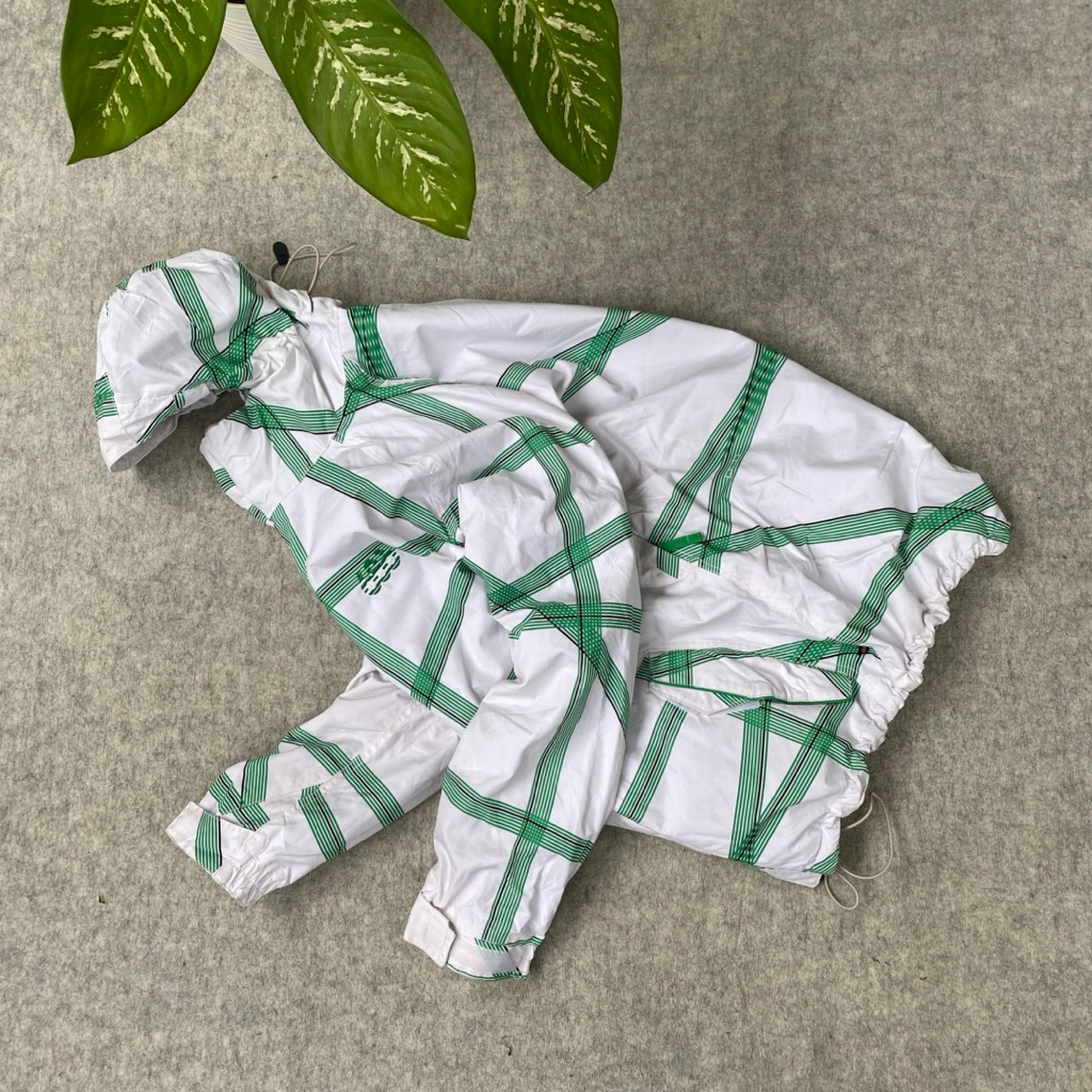 jacket outdoor snowboard  686 super cakep banget putih line hijau