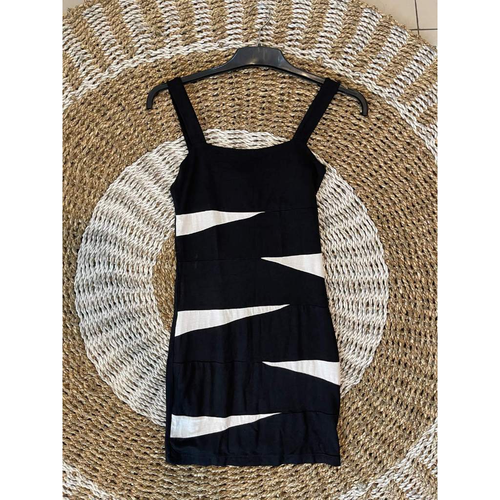 [PRELOVE] Tanktop Dress Liris Hitam Putih Sexy Me