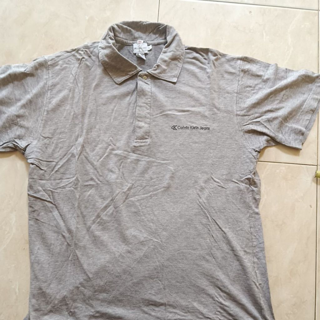 Kaos CALVIN KLEIN JEANS USA original second ld. 116 cm Size XL