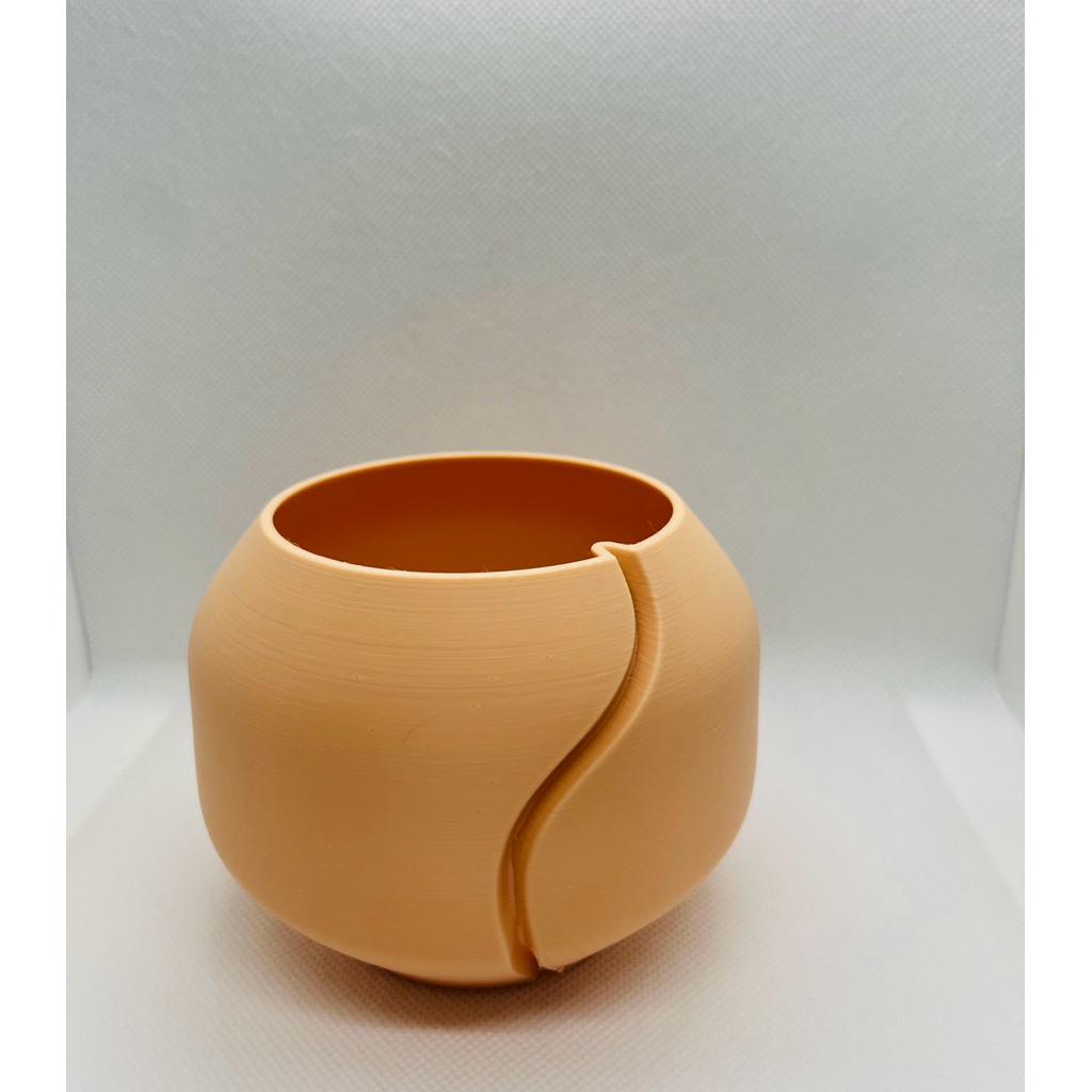 MonoPlanter – Curve Sculptural Planter (Planter Minimalis Modern)