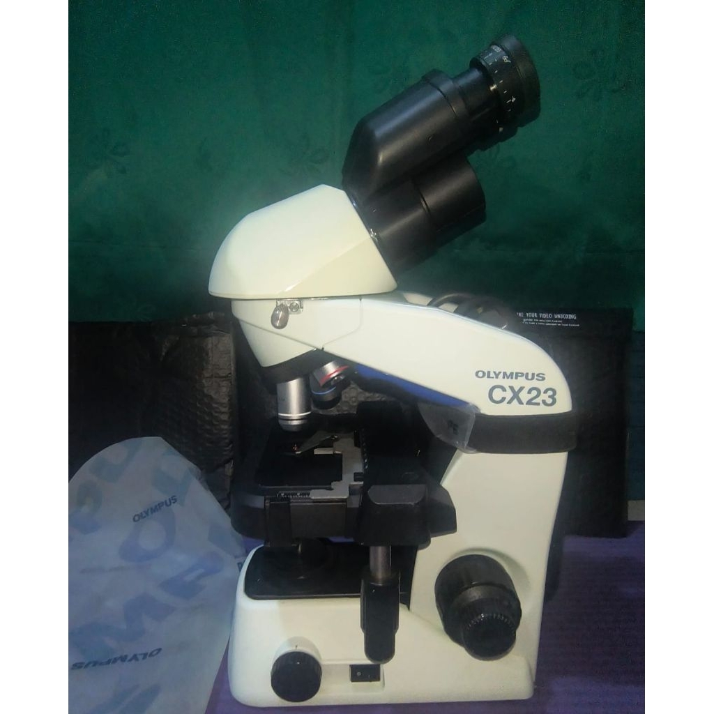 Microscope olympus cx23