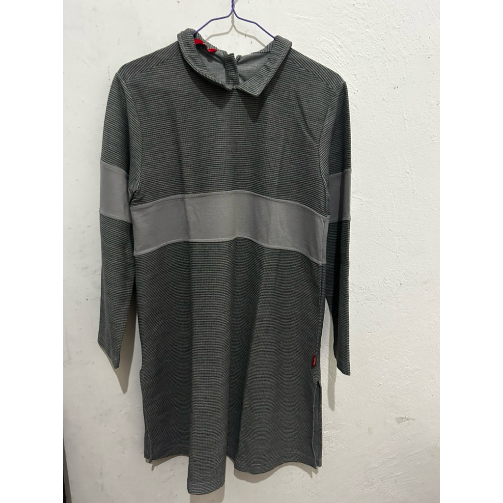 PRELOVED Tunik Dauky Salur Abu