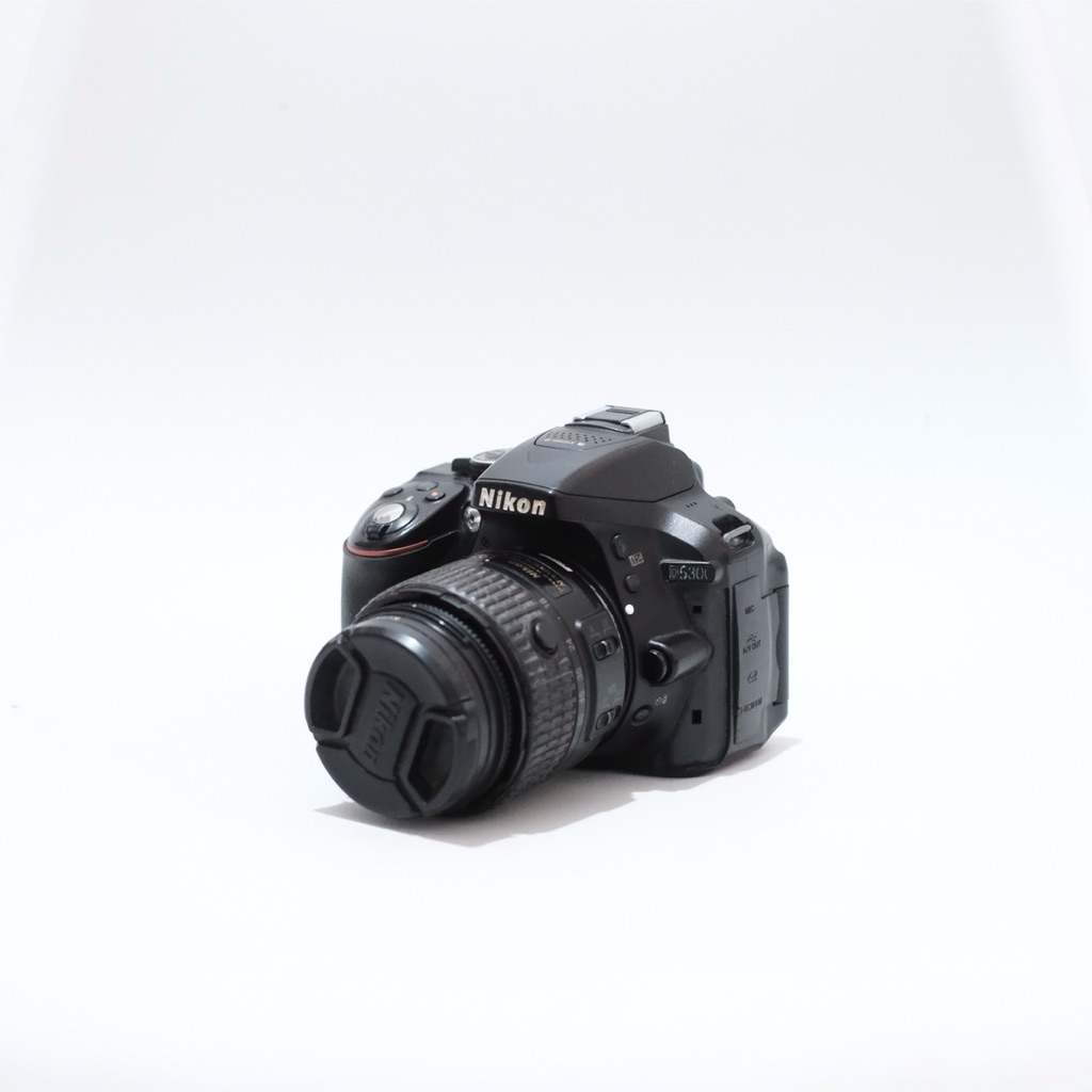 kamera dslr nikon d5300 kit 18-55mm second termurah