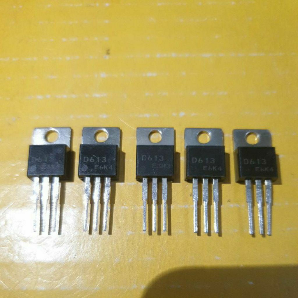 D 613  TRANSISTOR NPN ASLI ORI