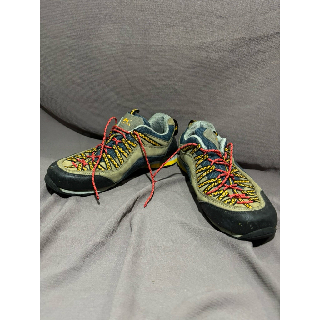 Sepatu second kolping outdoor